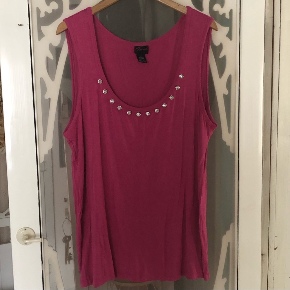 Torrid fuchsia tank w/ rhinestone detail sz 3